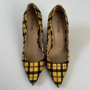Yellow plaid block heels, size US 7.5, pointed toe, never worn